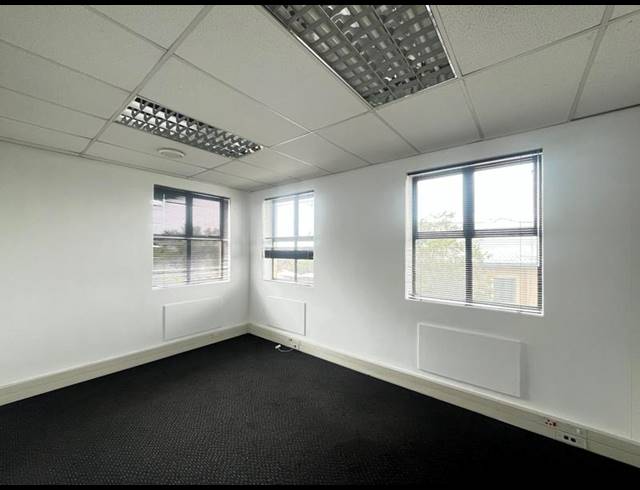 BUSINESS PROPERTY TO RENT IN MEYERSDAL